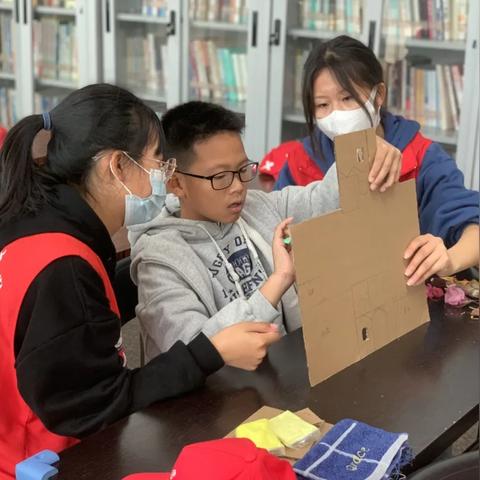 刘伯温白小姐期期准准2023|探索未来城市的奇幻之旅_电影款.0.943